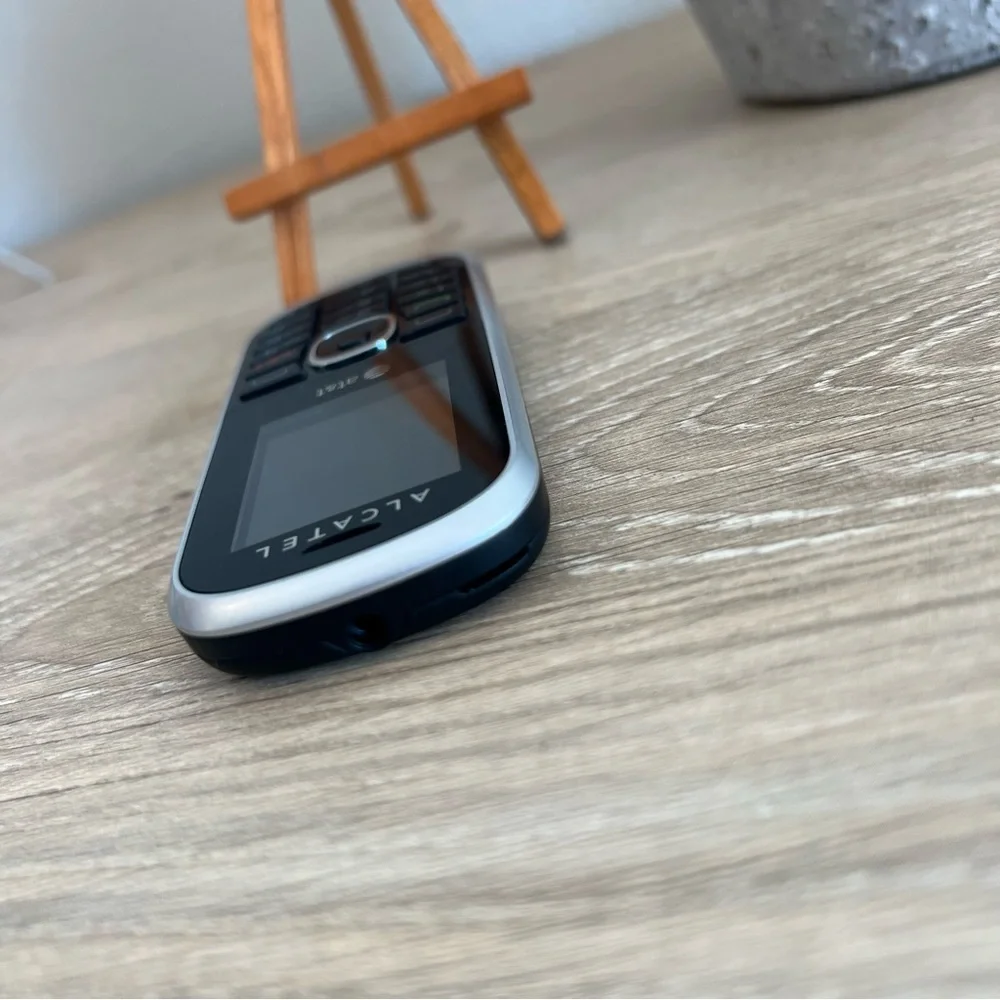 Alcatel OT-510A AT&T Bar Phone Prop Cell Nostalgia Y2K Style No Battery